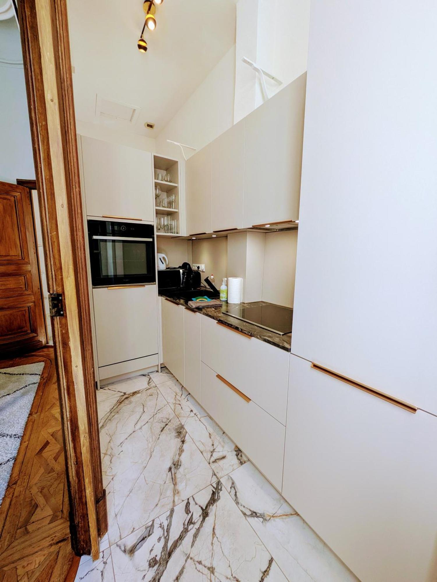 Maison Eglantine Historic 4 Star With Air Conditioning Каркассон Экстерьер фото